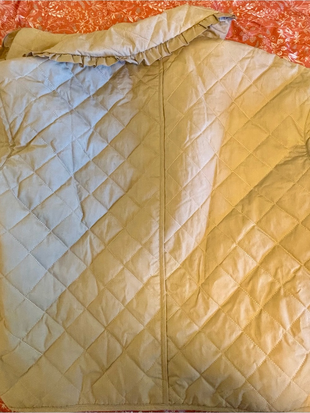 Avec Les Filles Quilted Ruffle-Collar Jacket in Light Cream - Picture 7 of 9